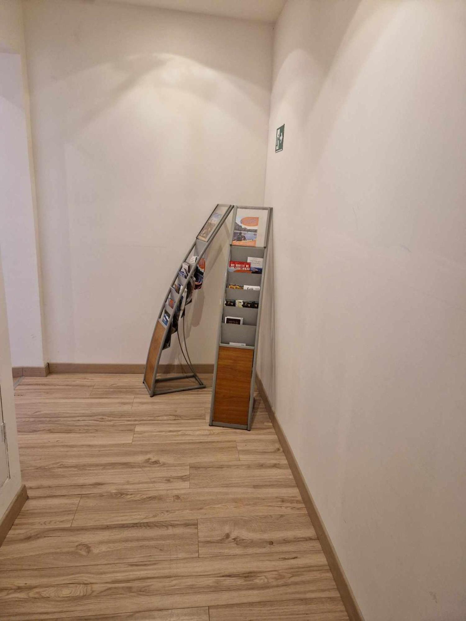 10 - Joli Studio Avec Deux Lits, Tout Equipe Pour 1, 2 Ou 3 Personnes Maximum, Vue Sur Parc Arbore, Parking Privatif Gratuit, Grand Fourgon Possible, Tout Le Linge De Maison Est Fourni Razac-sur-lʼIsle Exterior foto
